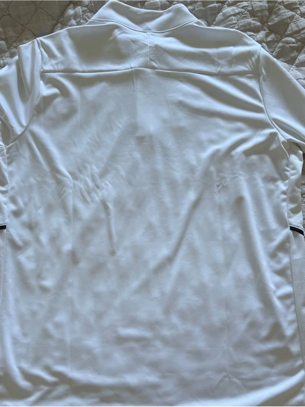 Nike White Quarter-Zip Pullover with Black Zipper Pull
